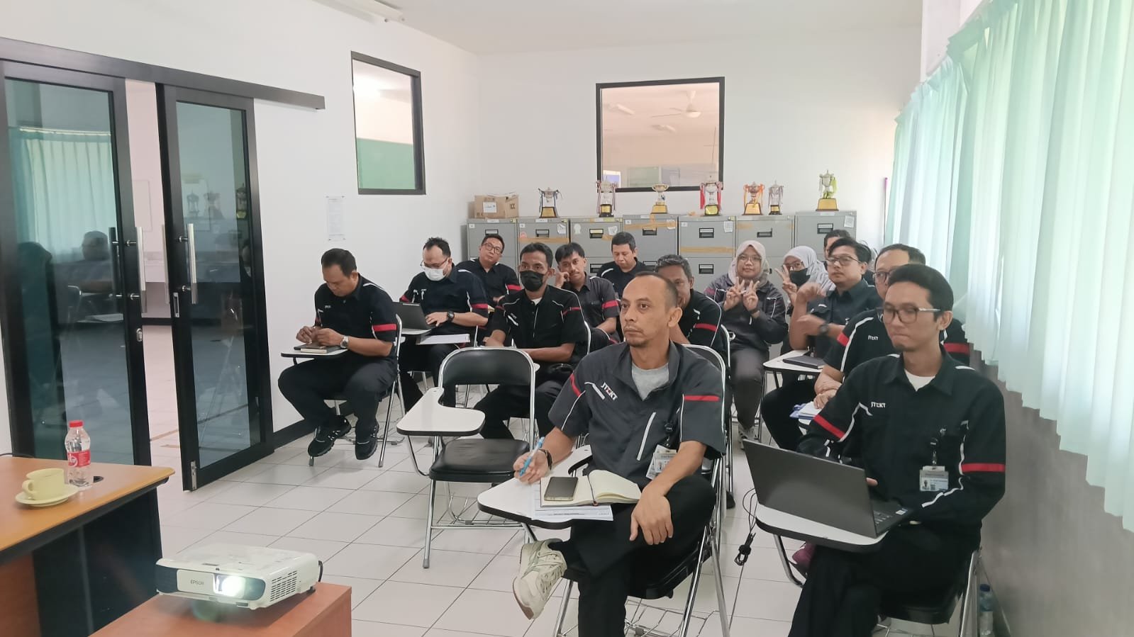 02_Foto_Peserta_Audit_AEO_JTEKT